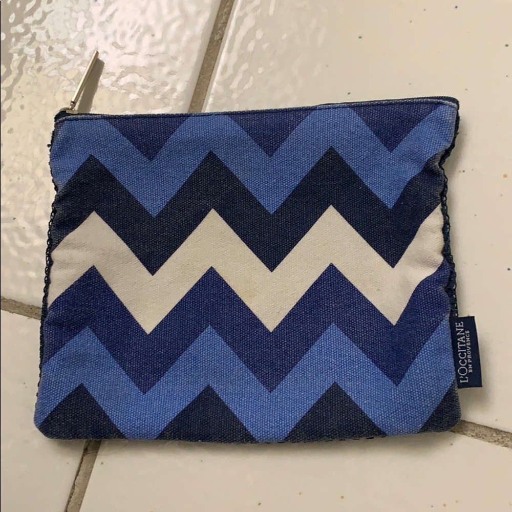 L’occitane cosmetic bag